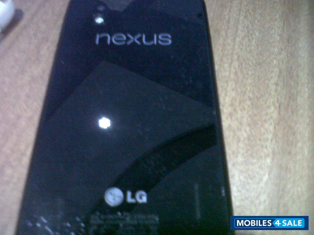 Black LG Nexus 4