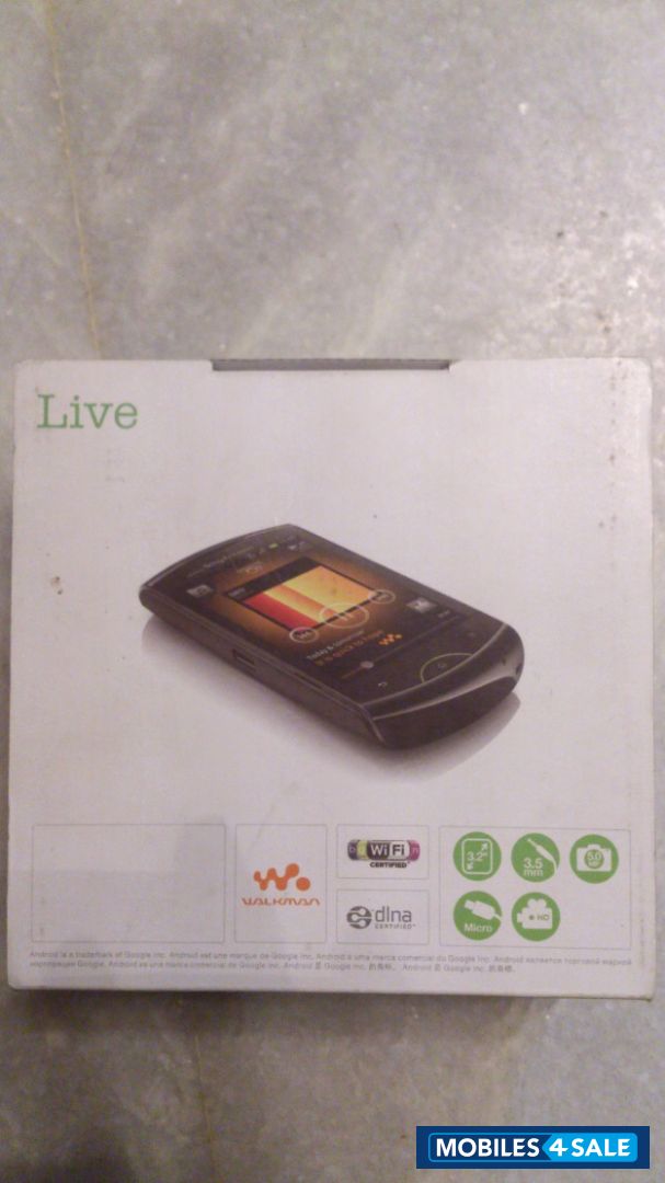 Black Sony Ericsson WT19i live with walkman