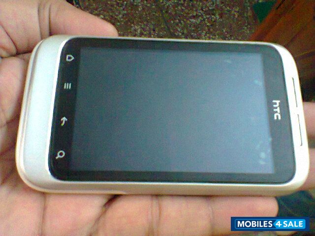 White HTC Wildfire S