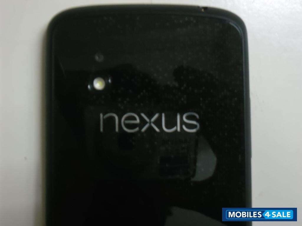 Black LG Nexus 4