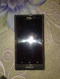 Black Sony Xperia sola