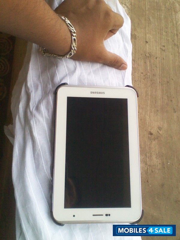 White Samsung Galaxy Tab2 GT-P3100