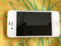 White Apple iPhone 4