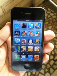 Black Apple iPhone 4