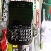 Black BlackBerry Bold 9790