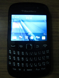 Black BlackBerry Curve 9220