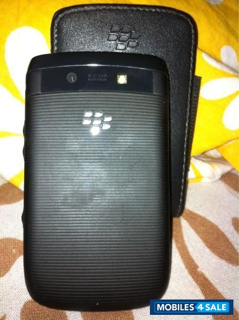 Black BlackBerry Torch 9800