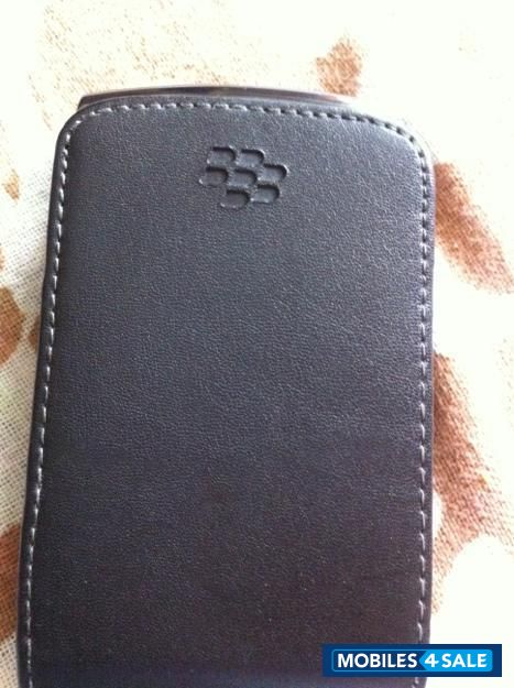 Black BlackBerry Torch 9800