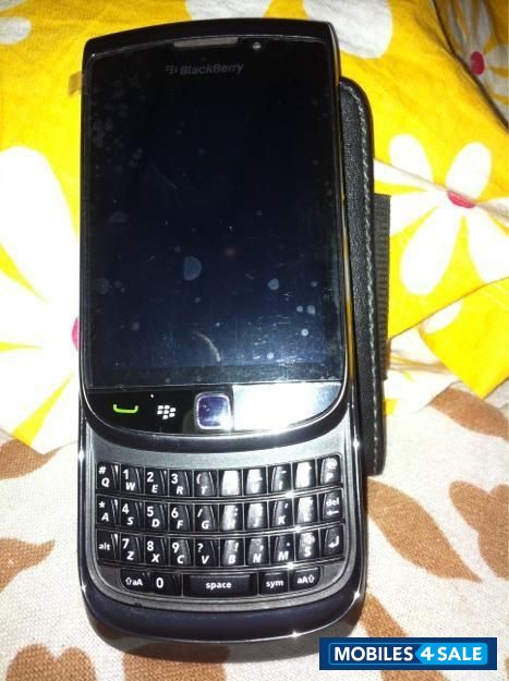 Black BlackBerry Torch 9800