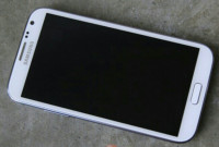 White Samsung Galaxy Note 2