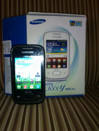 Black Samsung Galaxy Y Duos Lite