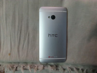 Silver HTC One