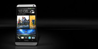 Silver HTC One