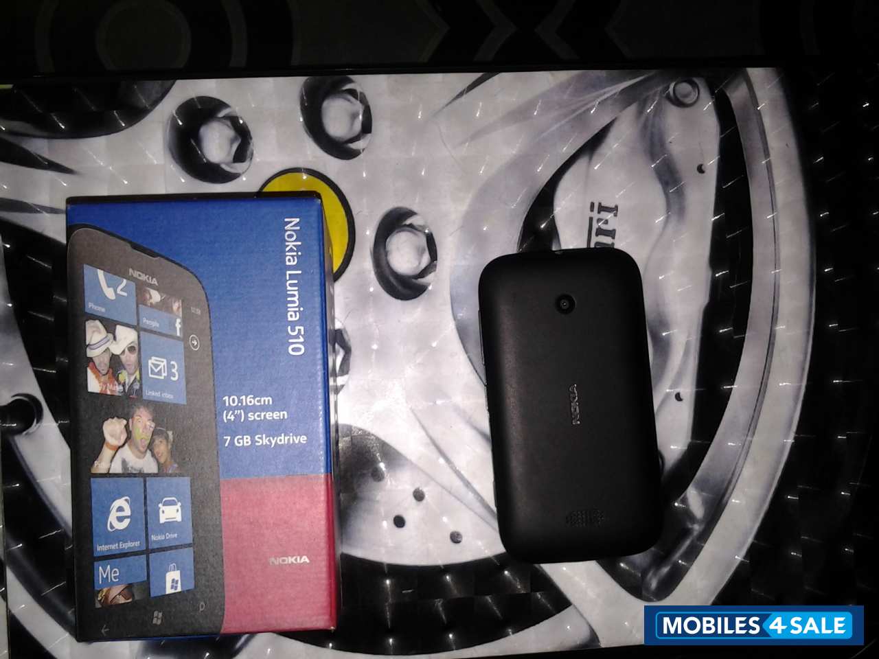 Black Nokia Lumia 510