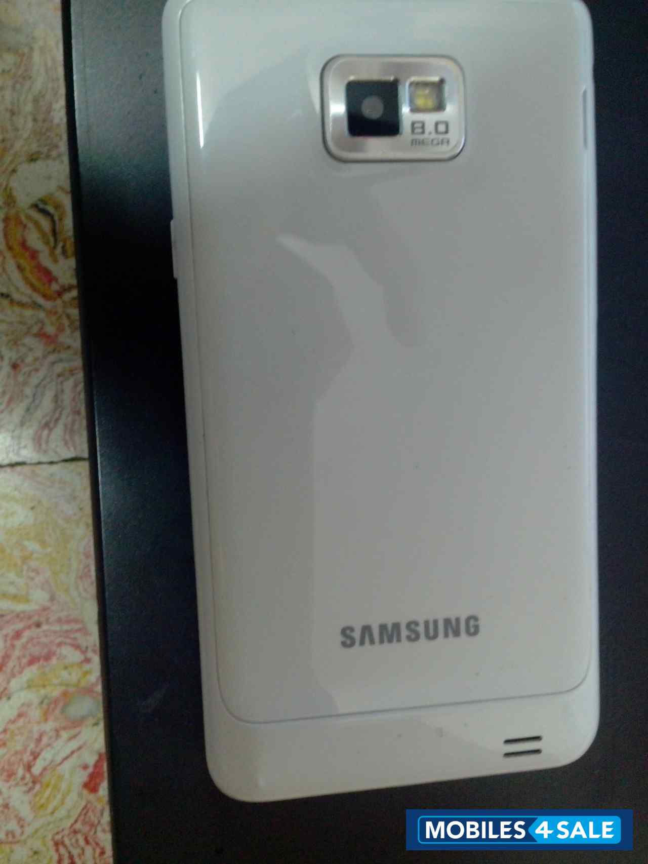 White Samsung Galaxy S2