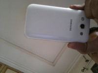 White Samsung Galaxy Grand Quarttro