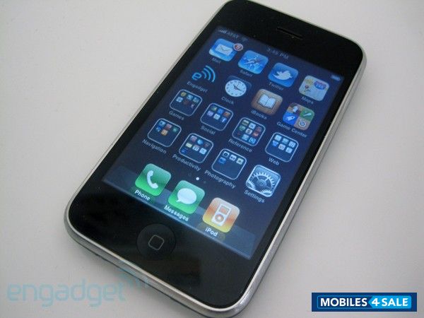 Black Apple iPhone 3GS