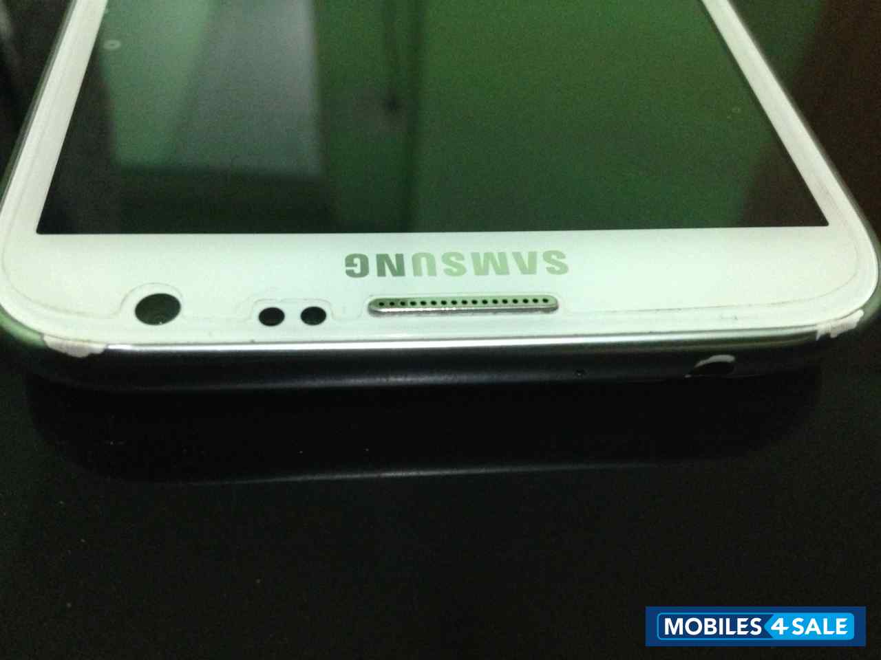 White Samsung Galaxy Note 2