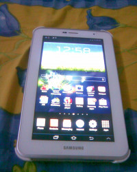 White Samsung Galaxy Tab2 GT-P3100