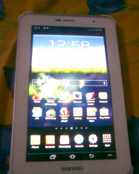 White Samsung Galaxy Tab2 GT-P3100