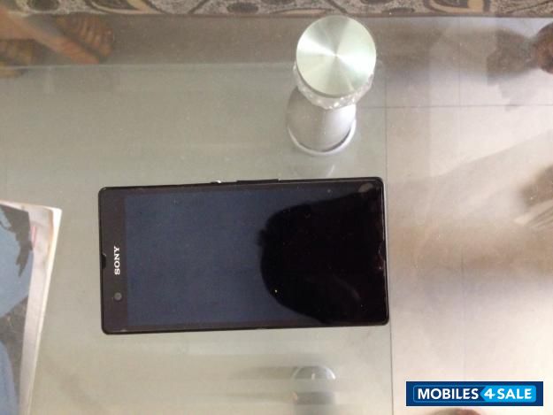 Black Sony Xperia Z