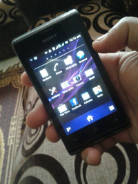 Black Sony Ericsson Xperia E Dual