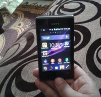 Black Sony Ericsson Xperia E Dual