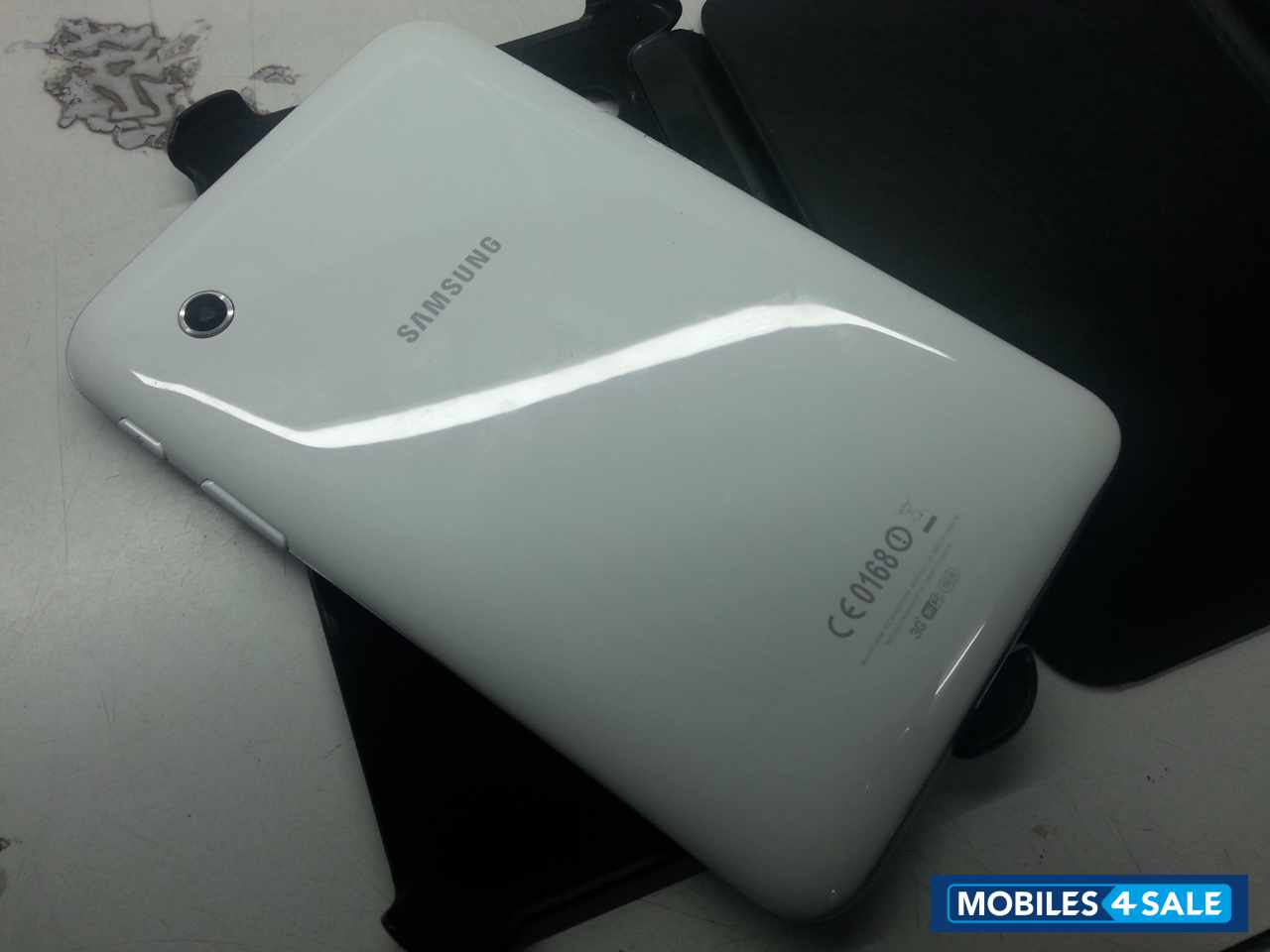 White Samsung Galaxy Tab2 GT-P3100