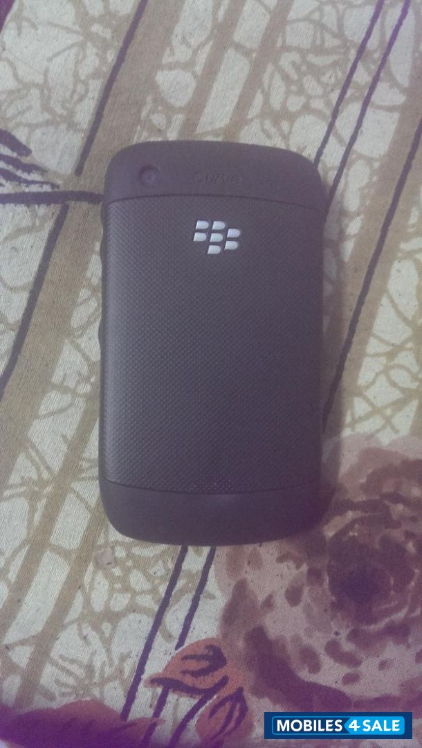 Black BlackBerry Curve 9300