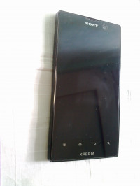 Black Sony Xperia ion