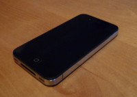 Black Apple iPhone 4