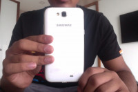 White Samsung Galaxy Note 2