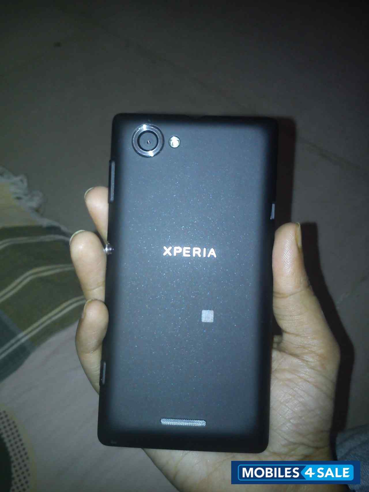 Black Sony Xperia L