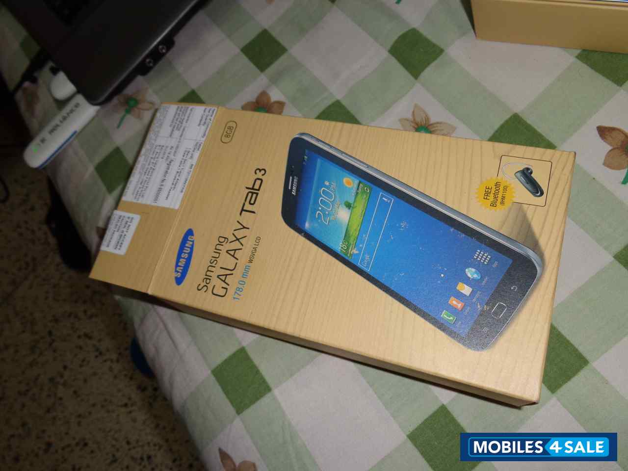 Black Samsung Galaxy Tab 3 211