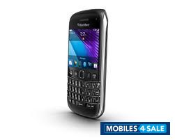 Black BlackBerry Bold 9790