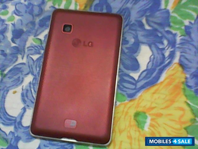 Black And Maroon LG Cookie Smart T375