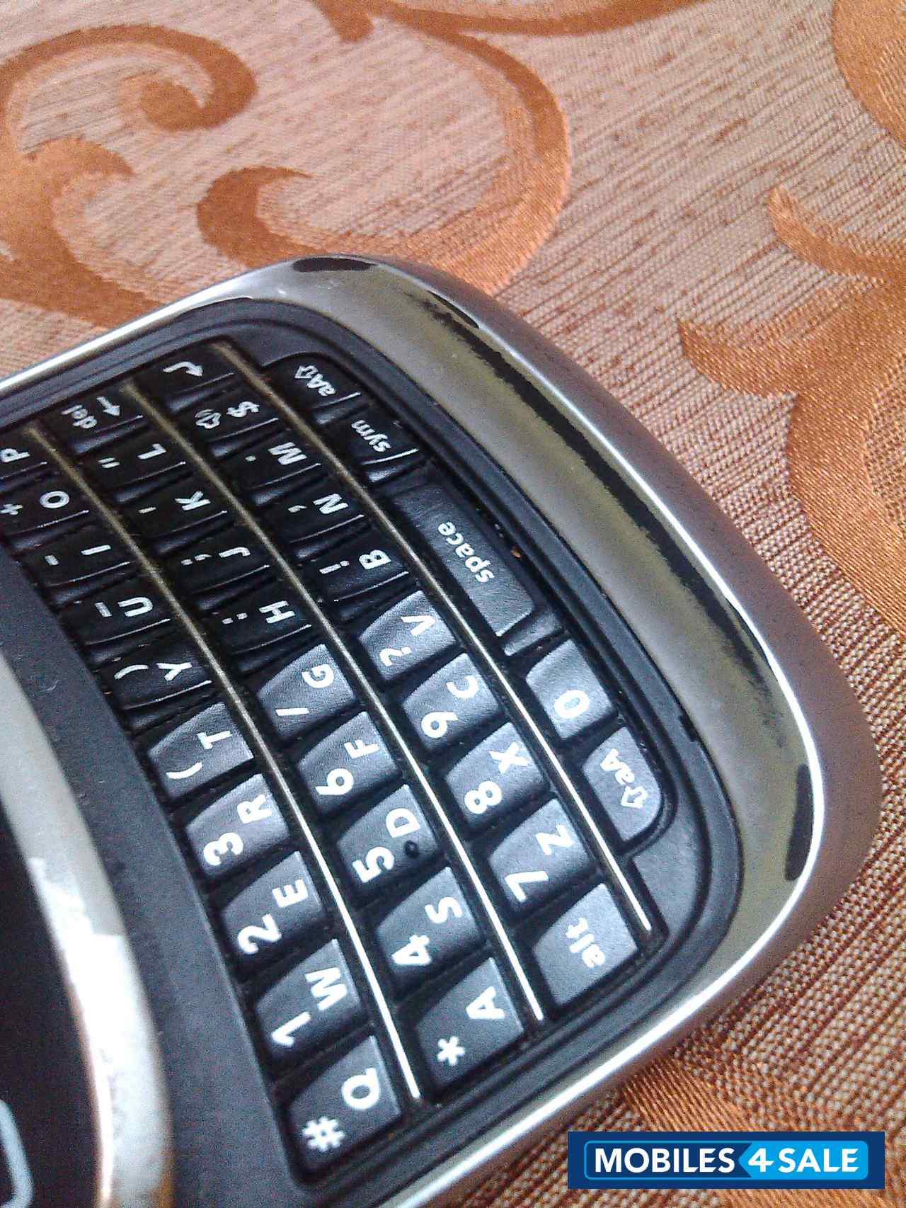 Silver BlackBerry Torch 9810