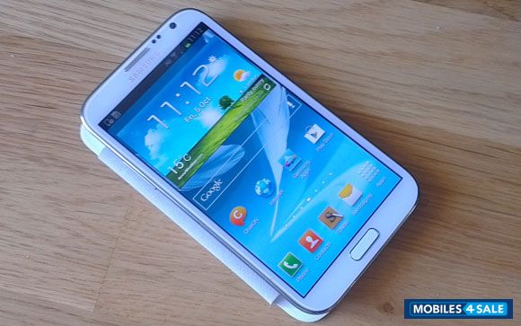 White Samsung Galaxy Note 2