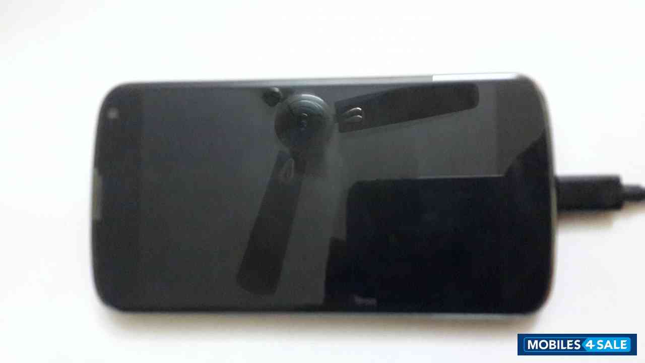 Google Nexus 4