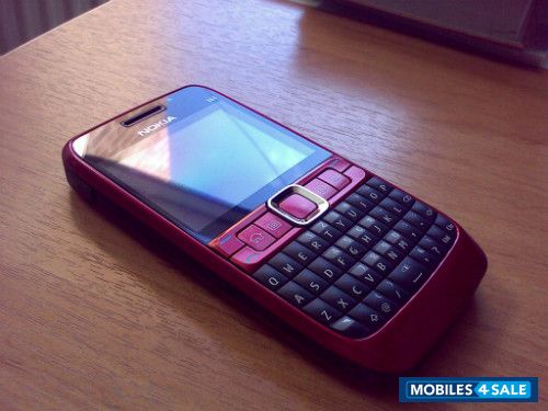 Red Nokia E63