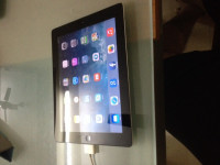 Black Apple iPad2