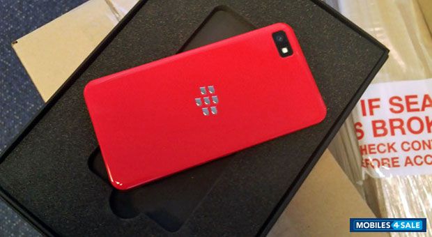 Limited Edition Ferrari Red BlackBerry Z10