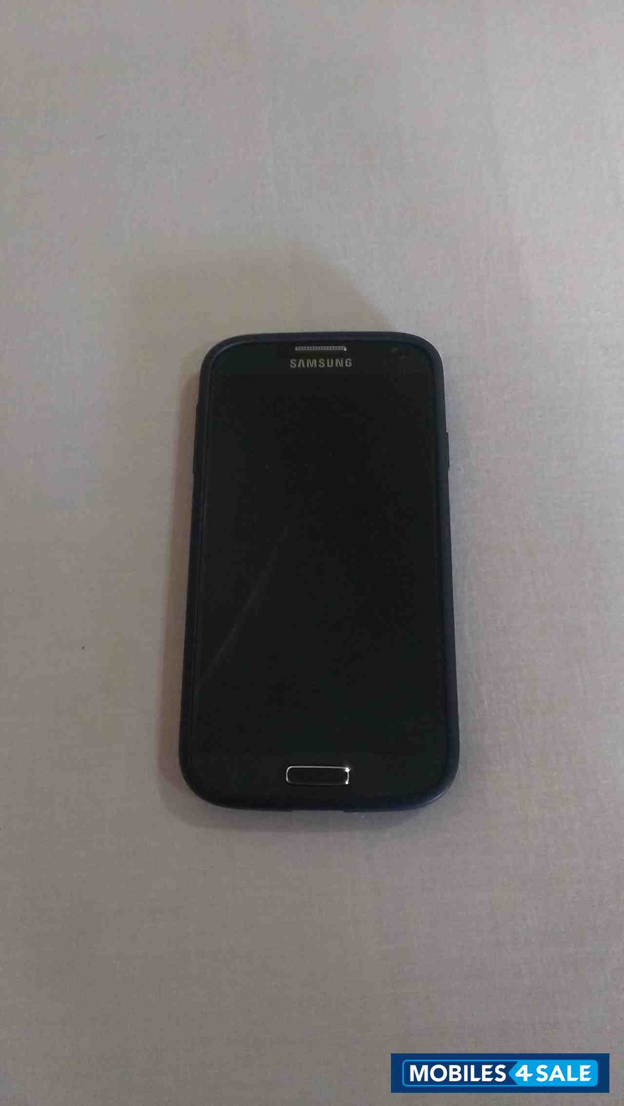 Black Samsung 4G LTE Smartphone