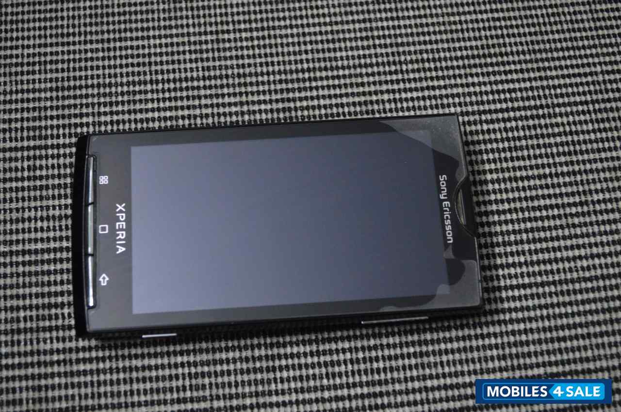 Black Sony Xperia X10