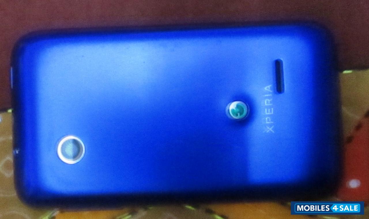 Blue Sony Xperia tipo