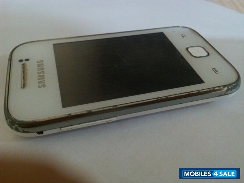 White Samsung Galaxy Y Color Plus S5360