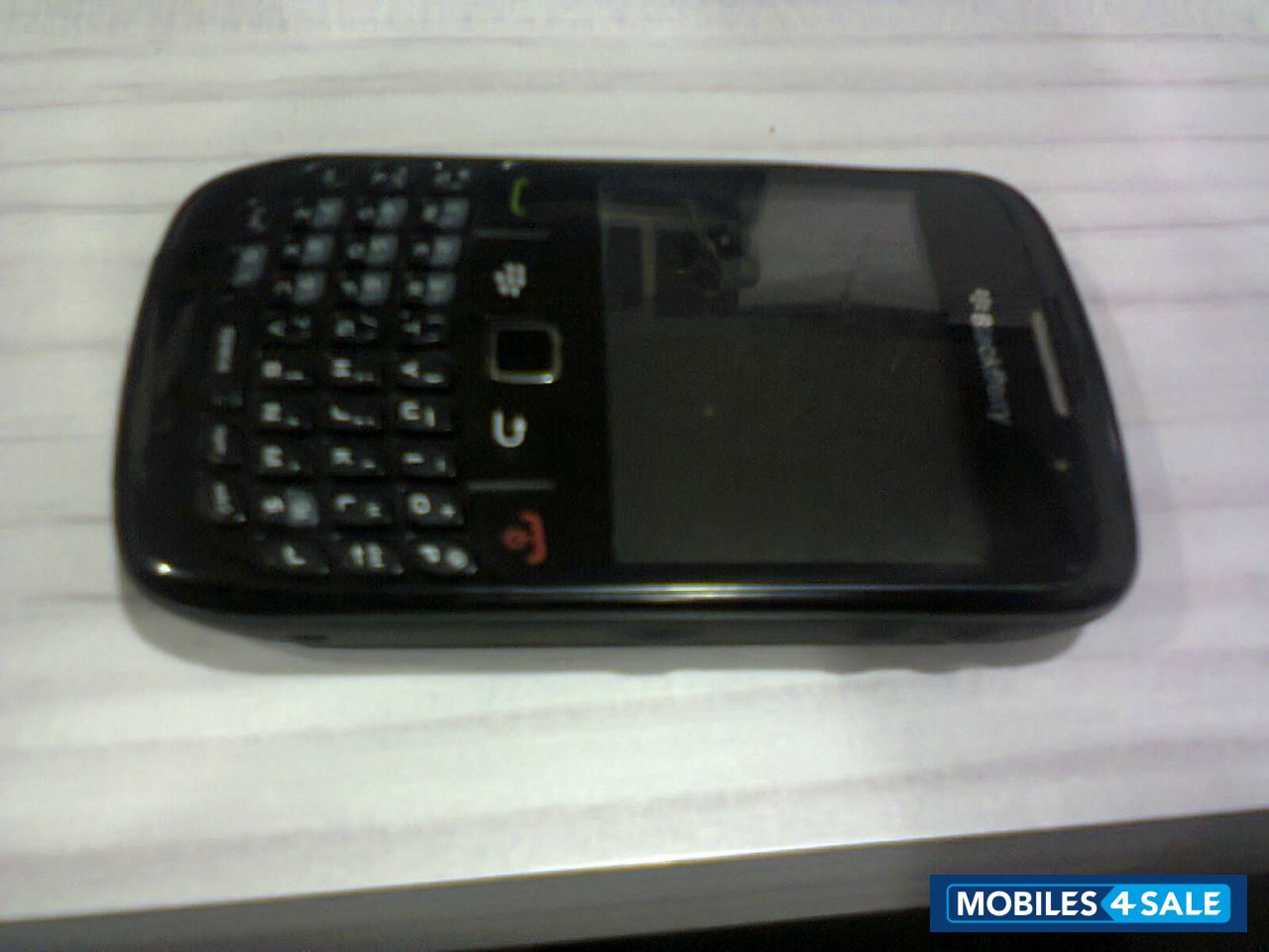 Black BlackBerry Curve 8520