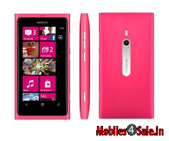 Magenta Nokia Lumia 800