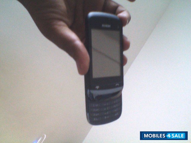 Black Nokia C2-02