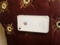 White Apple iPhone 4